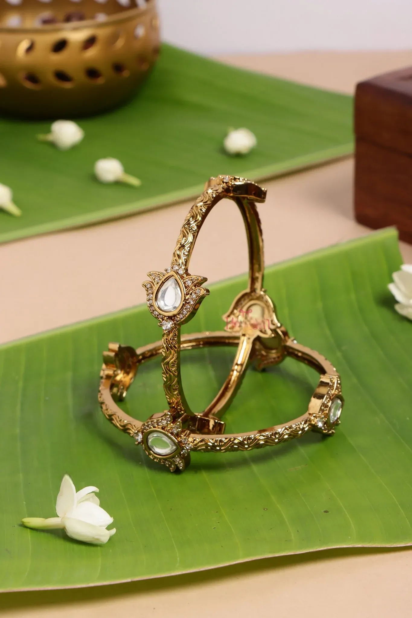 AD White Drop Bangle Set